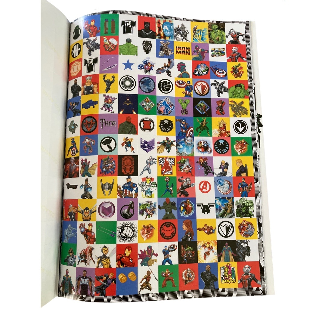 Marvel_Avengers_500_Stickers_2